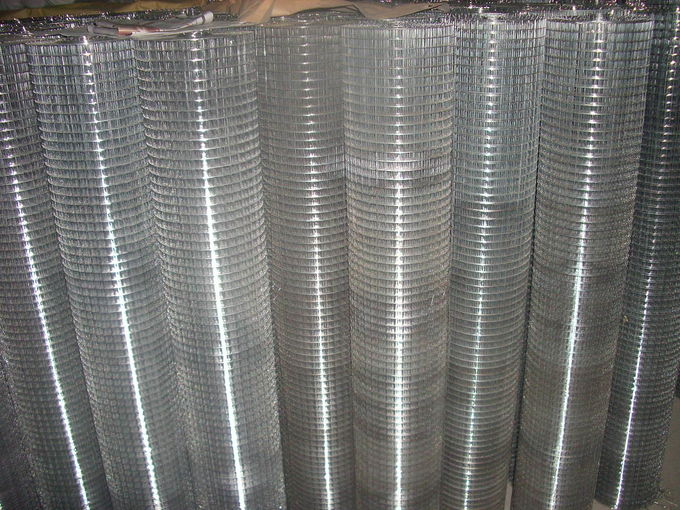 Hot Dipped Galvanized Welded Wire Mesh Rolls 10m For Sieving