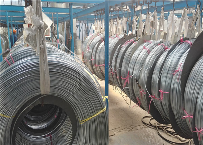 Low Carbon Single Wall Steel Tube Round Coil For Refrigerator Condenser Coiled