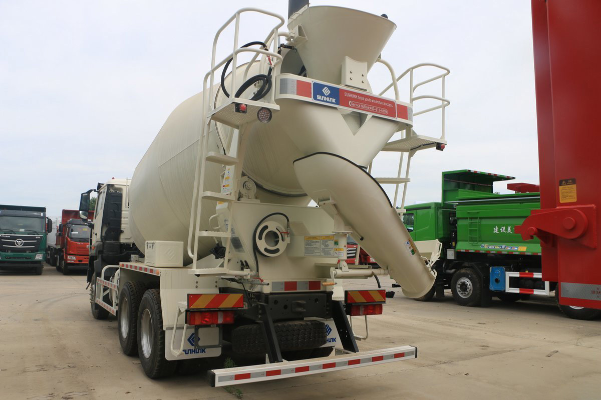 Sinotruk Haohan N7G Flat Top Half Row Seats 380 Horsepower Automatic Air Conditioning 6X4 Concrete Mixer Truck