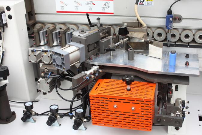 20kw Wood Edge Banding Machine HD610JD With EVA Gluing Device