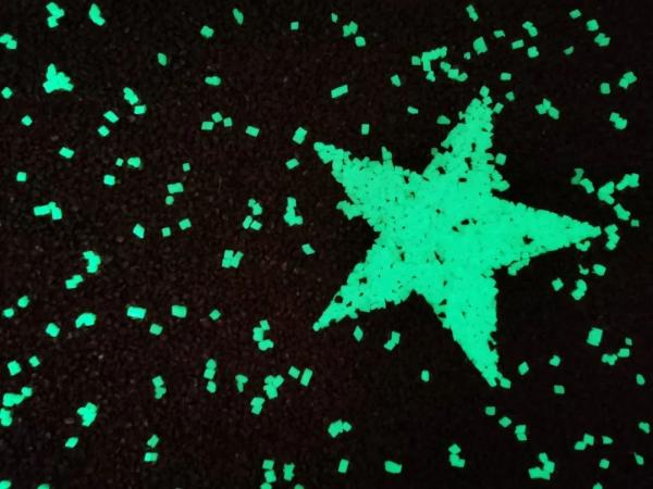 Glowing EPDM Recycled Playground Rubber Crumb Flooring For Outdoor Park Walking Way