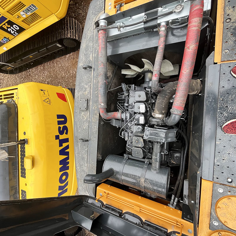 Hyundai 215 Used Crawler Excavator 0.9m3 Bucket Capacity 110KW Rated Power