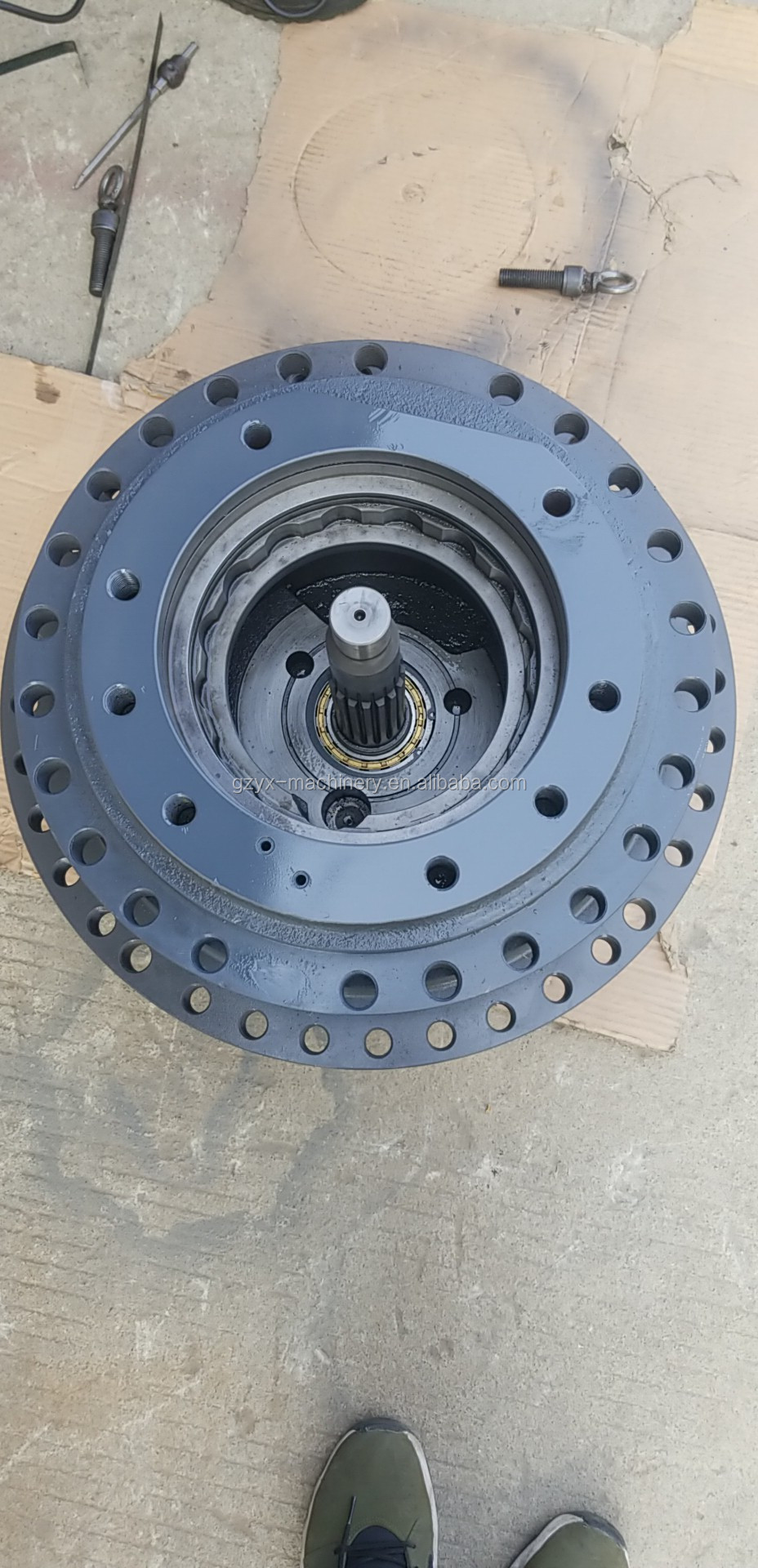 Steel Alloy Doosan Travel Gear Box DX380 Reduction Gear Box