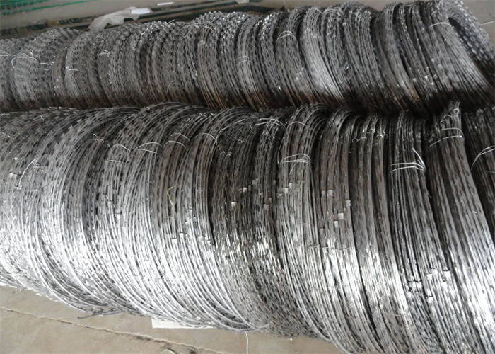 Fence Razor Barbed Wire Fencing Barbs Coils Galvanized Sharp Barb Security Wire