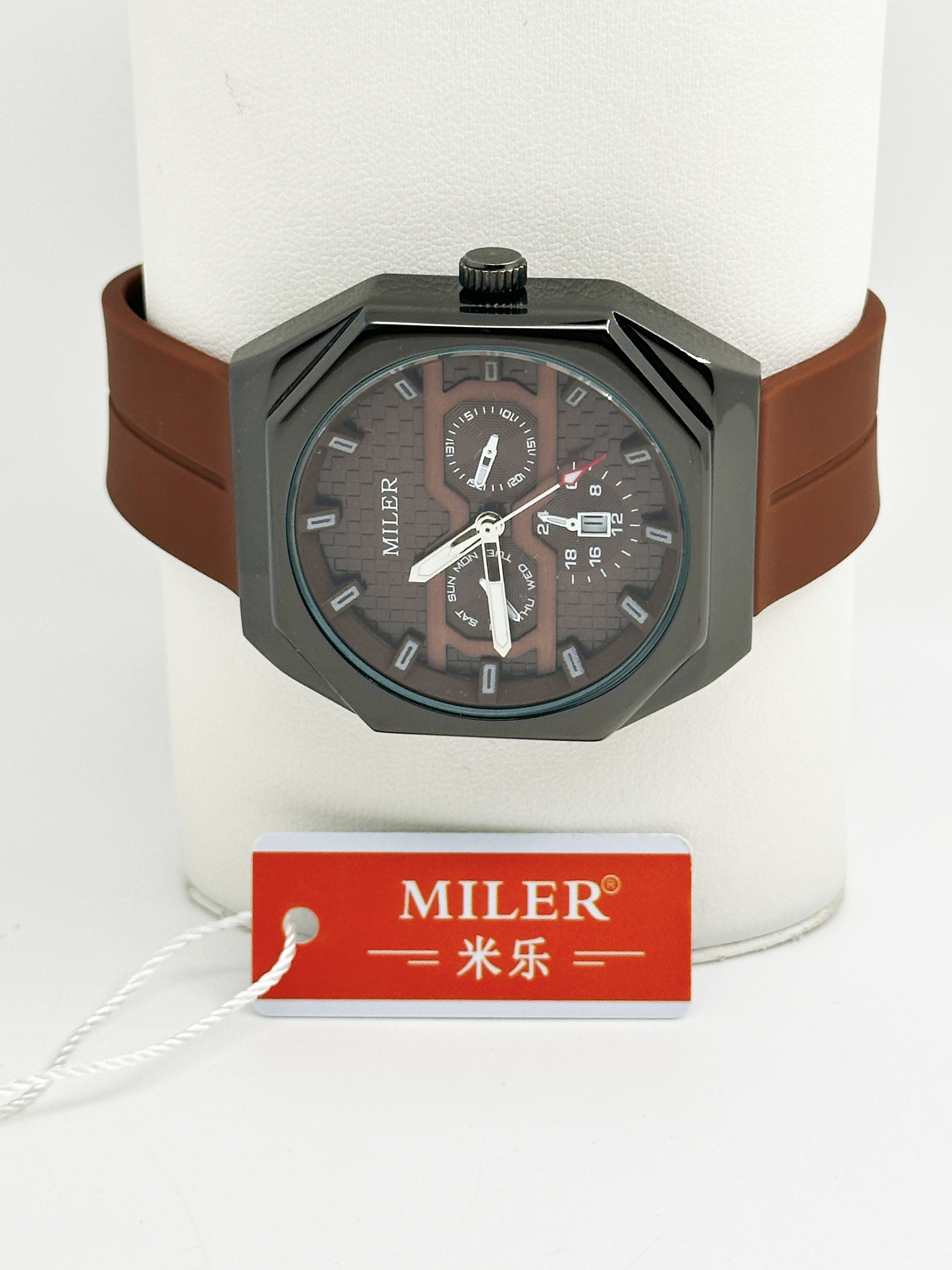 OEM / ODM Sporty Silicone Strap Waterproof Lady and Men Watch Couple Watch