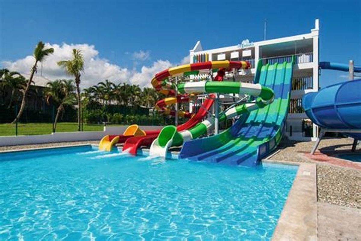 ODM Swimming Pool Playground Amusement Games China Rainbow High Speed Water Slide