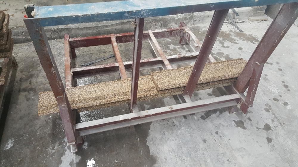 Manual Stone Sawing Machine