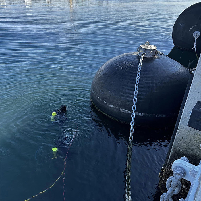 ISO17357 Submarine Fender Sling Type Inflatable Pneumatic Fender