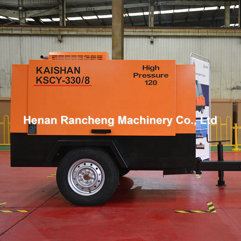 9 . 2m³ / min Capacity Drilling Air Compressor Yuchai 88KW 8bar Work Pressure