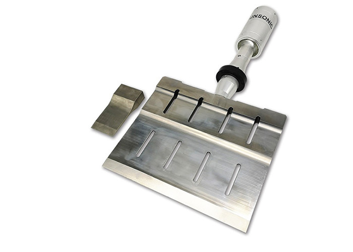 305mm Ultrasonic Automation Peanut Sugar Portioninng Machine 20Khz Customized