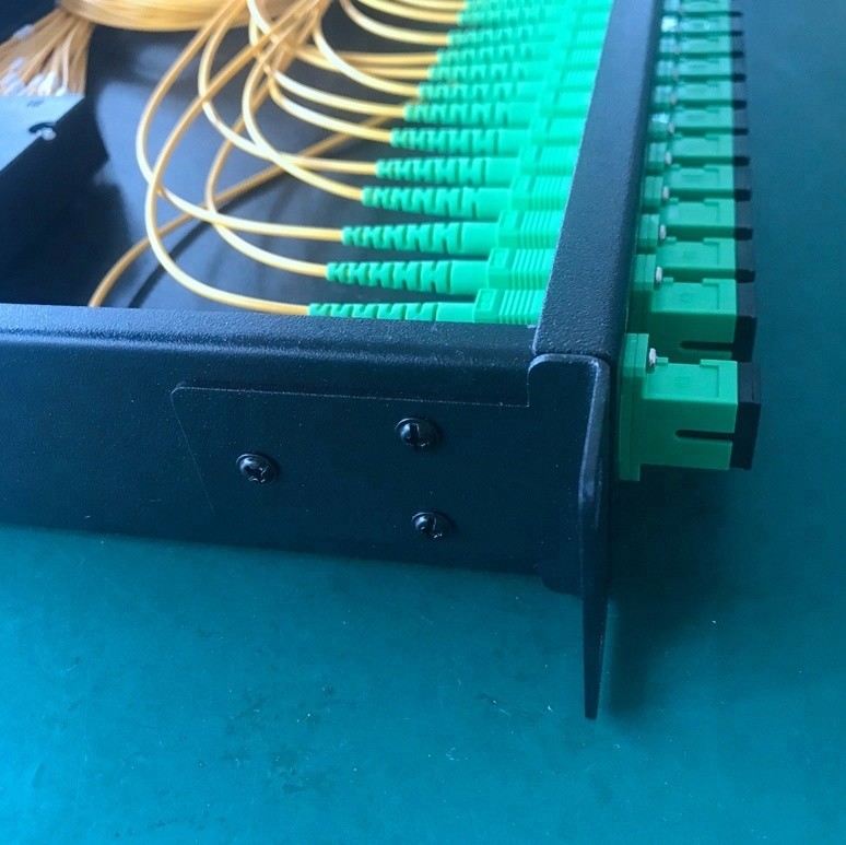 Aluminum 19 Inch Rack Mounted Type 1x32 PLC Splitter