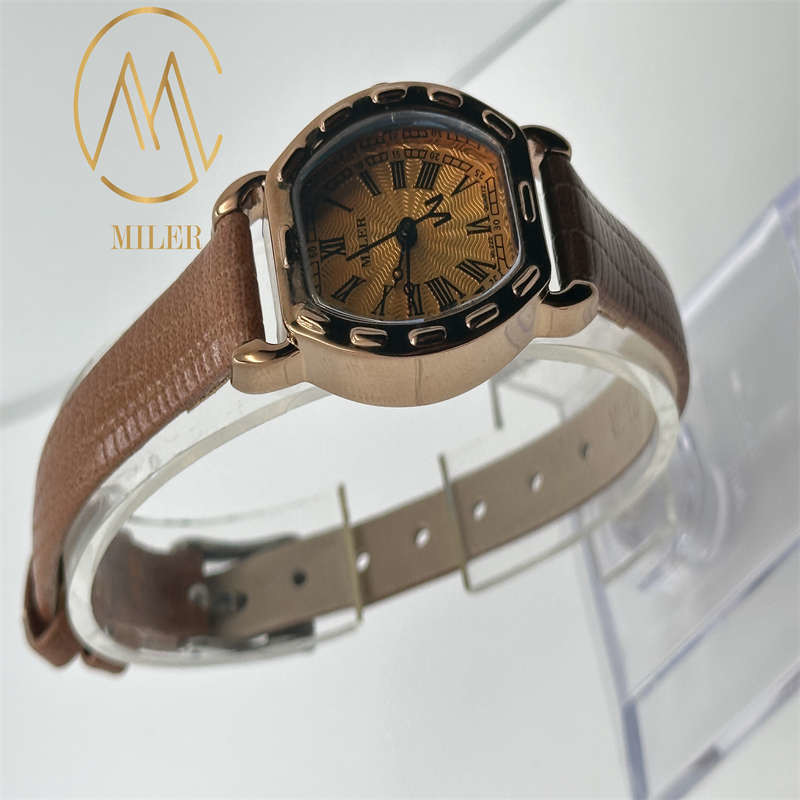 Customized Zinc Alloy Case Quartz Watch Personalized Leather Strap Wristwatch