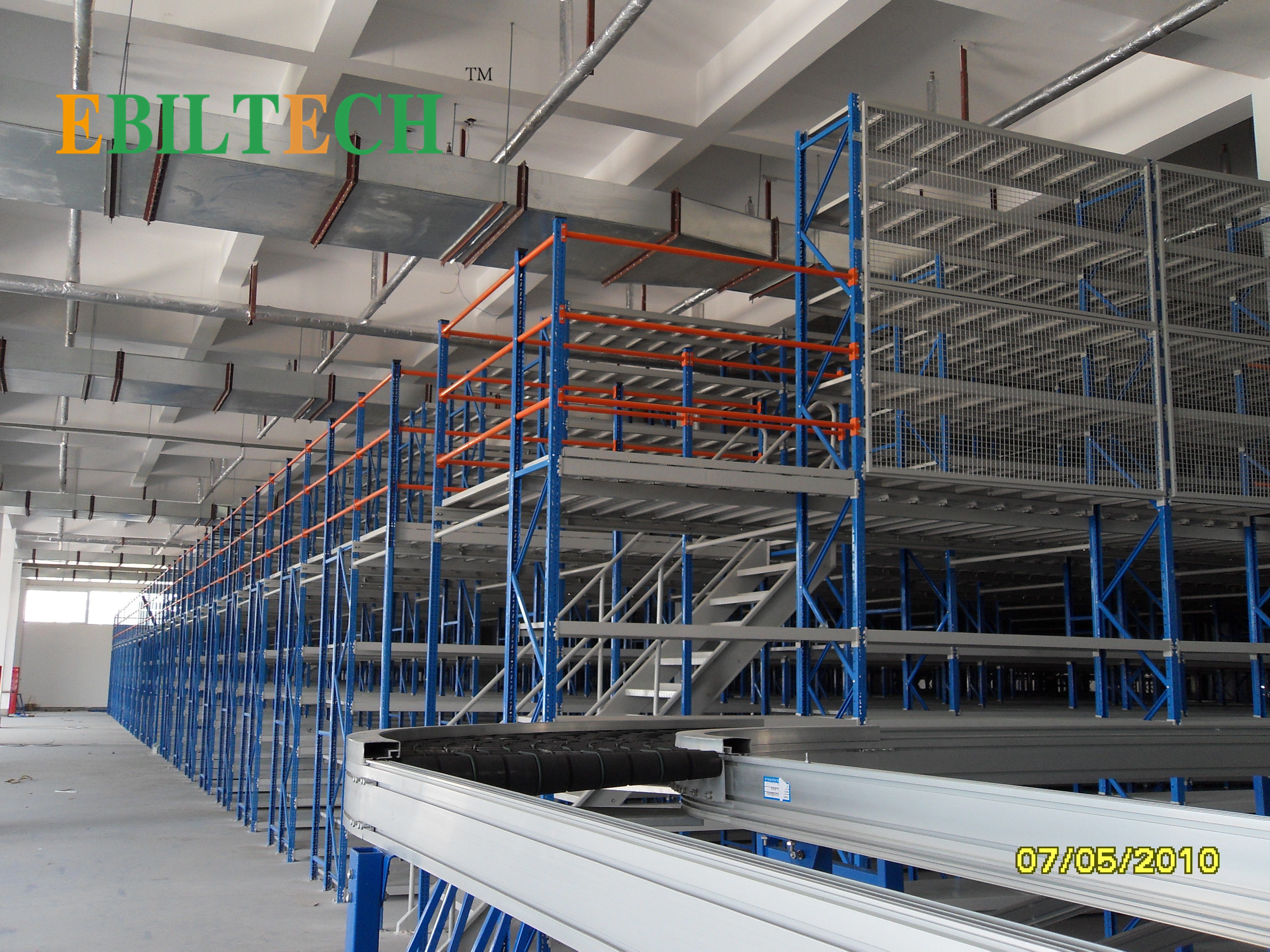 Structural Pallet Rack Mezzanine Systems Corrosion Protection Raised Storage Area