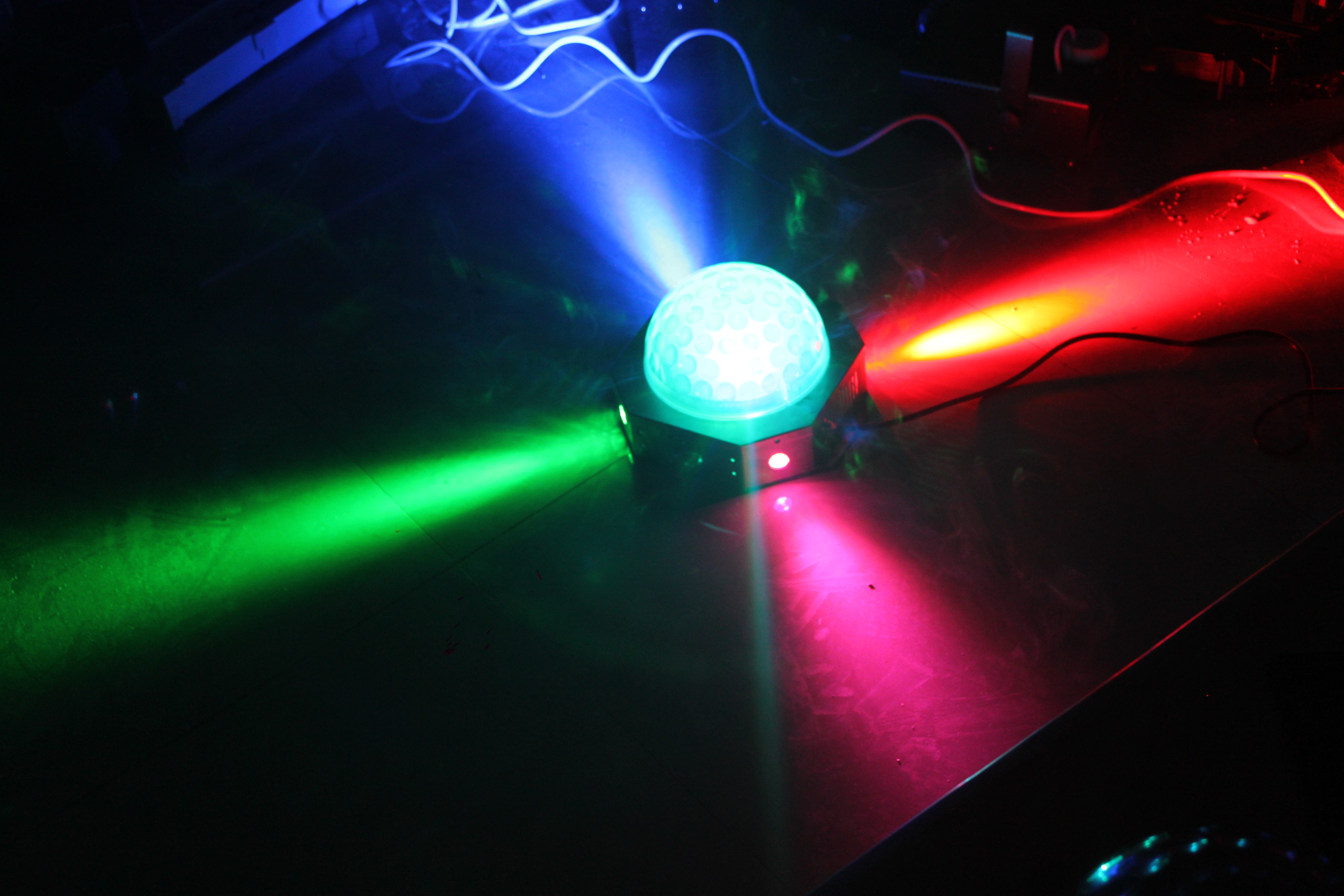 3pcs 5W RGB LED  Magic Ball with Strobe Cystal LED Disco Stage Effects