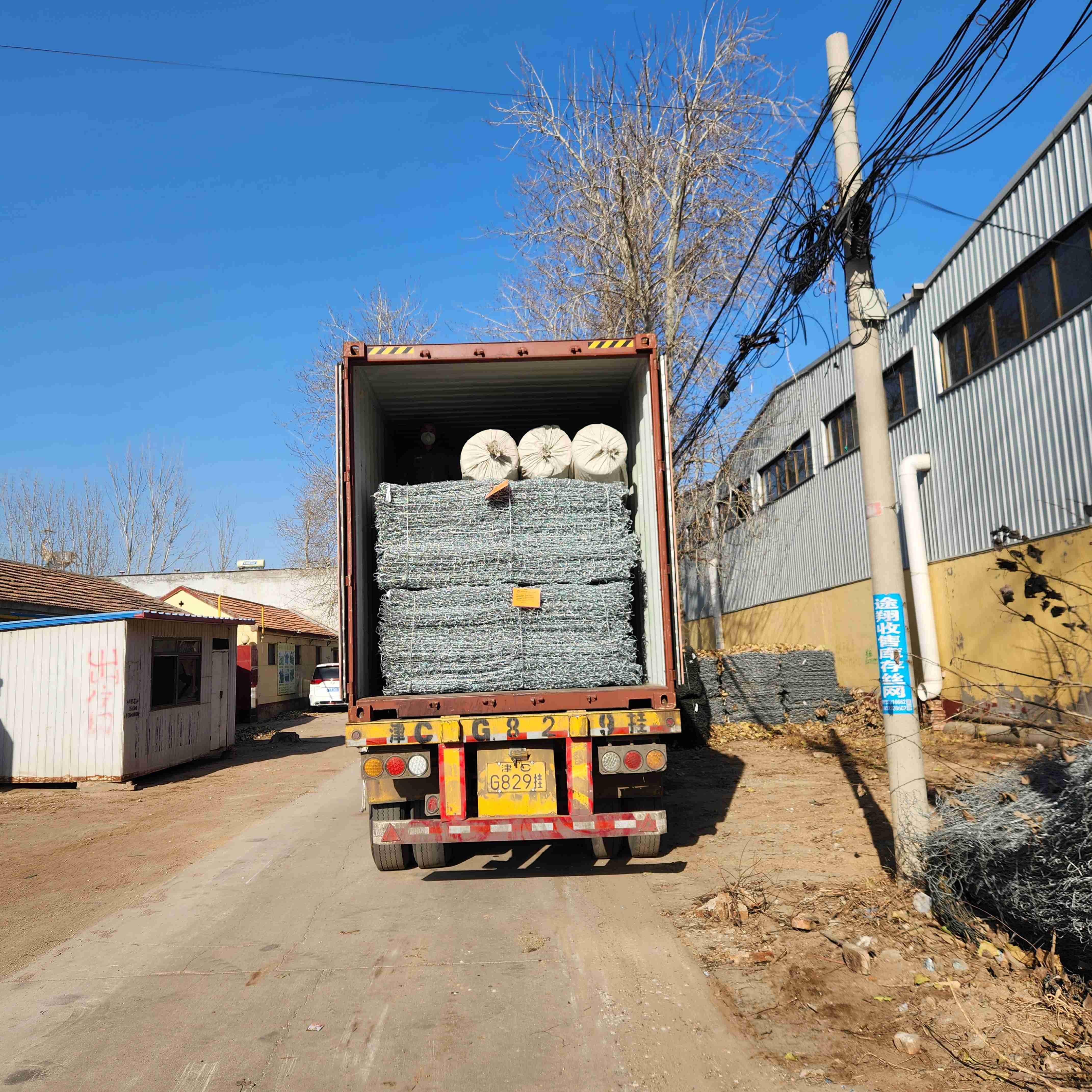 Galvanized Gabion Wall Retaining Wall For River Protection Project On-site