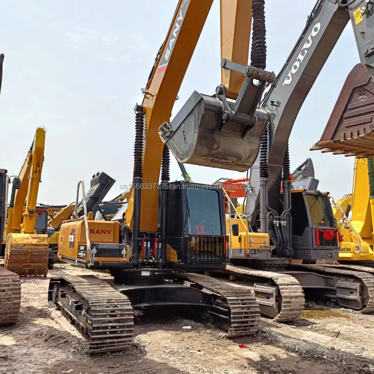 118 kw Used Second Hand Sany215c Mini Excavator with Original Hydraulic Pump