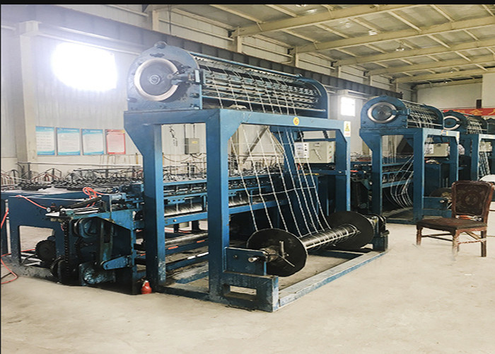 Cast Iron Automatic Welded Wire Mesh Fence Machine For Panel High Efficient