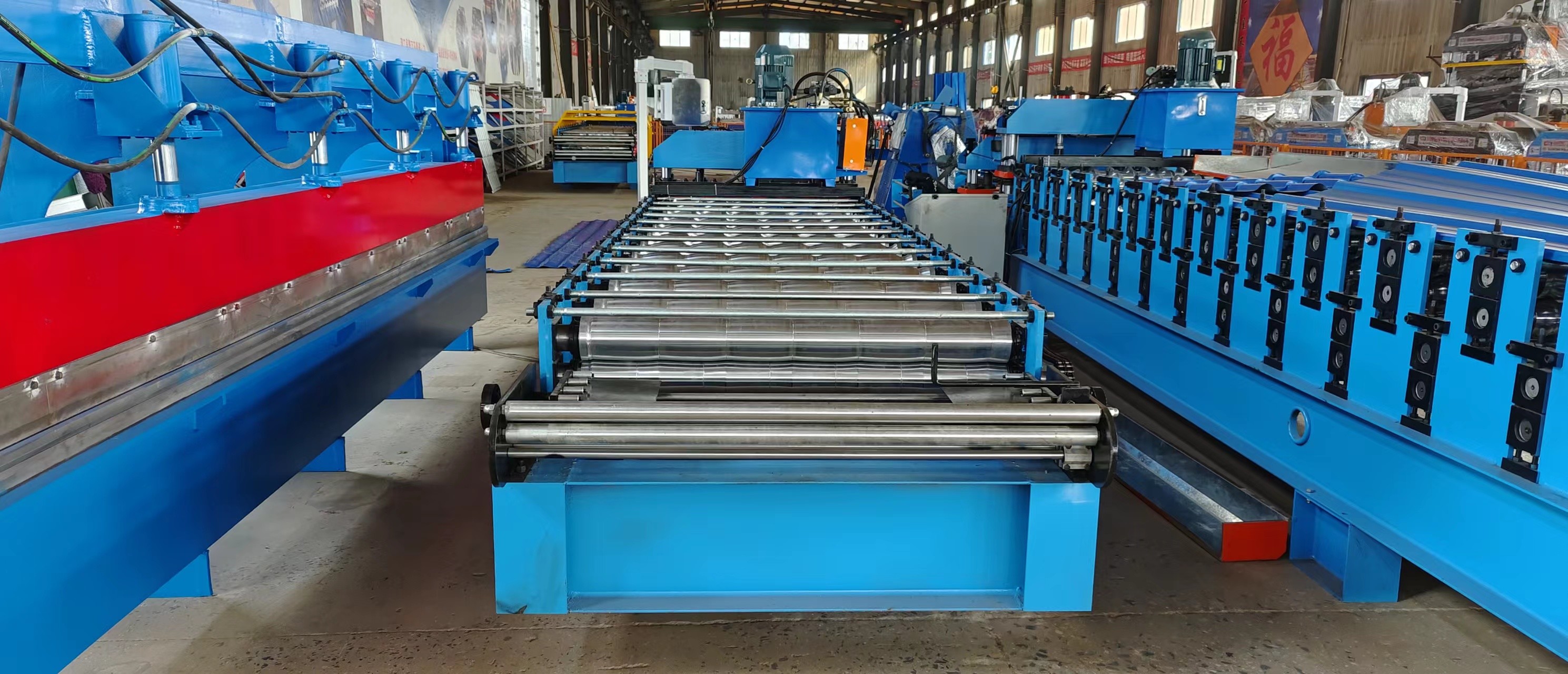 Plc Control 8-15m/Min Roof Roll Forming Machine For Pre Painted Steel Coil