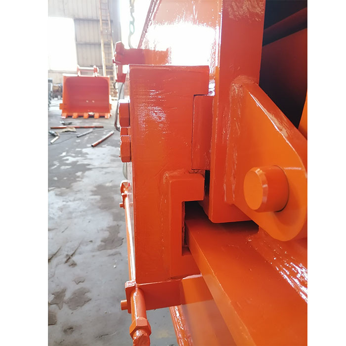 Telescopic Boom Wheel Excavator With Better Welding Performance