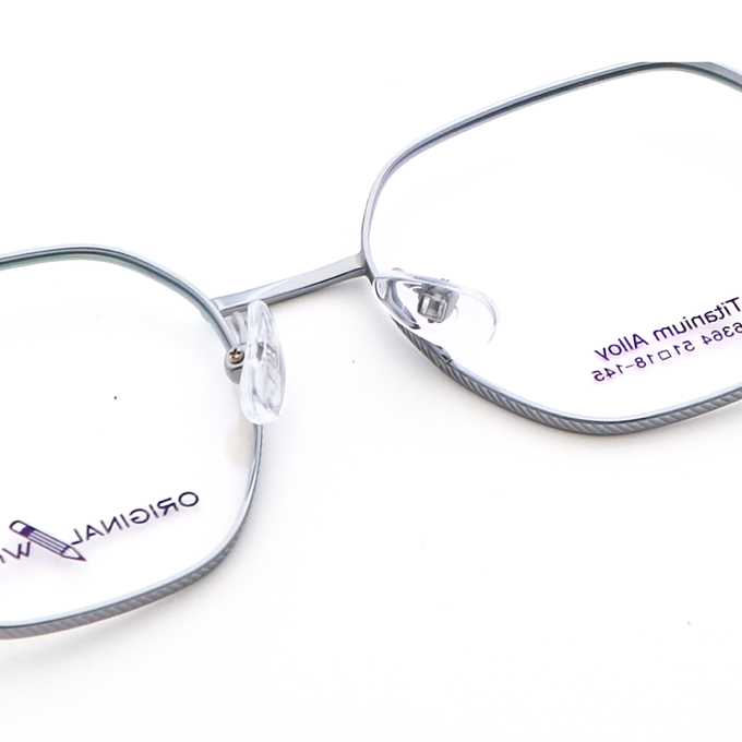 New Simple Casual Design B Titanium Optical Glasses Frame 66364
