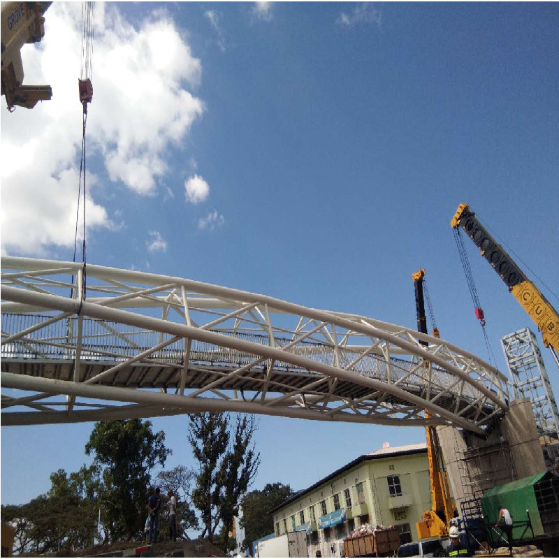 Multi Slope Space Frame Truss Welding Steel Pipe Truss 110m Grey