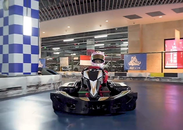 Recreational Sports Electric Go Kart For Adults 75km/H 43mm Terrain Clearance