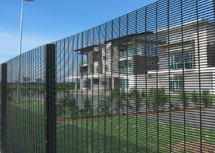 358 Anti Climb Security Fence Heavy Duty Galvanized Steel Mesh For Maximum Protection