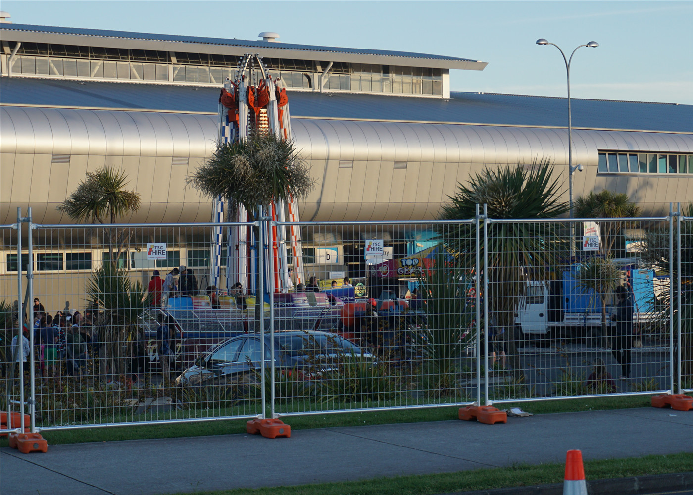Australian as 4687-2007 Standard Temporary Fence 42 microns HDG fence panels 210cm*240cm