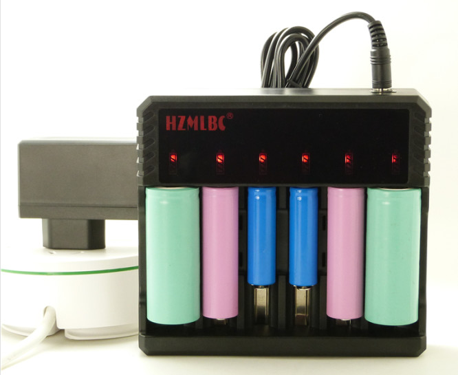 Multi Type Universial Plug In Battery Charger For Home Use ABS Material