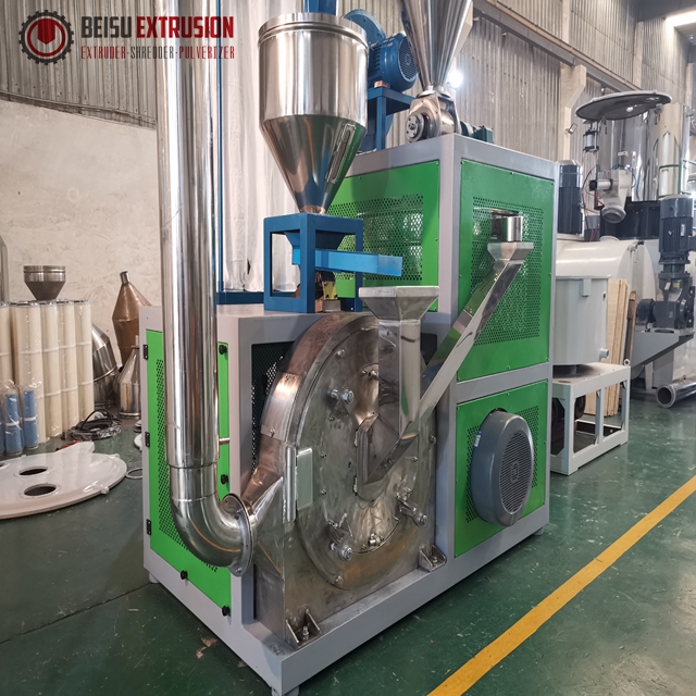 8.0mm 2900rpm Ss Disc Blade Pe Pulverizer Machine