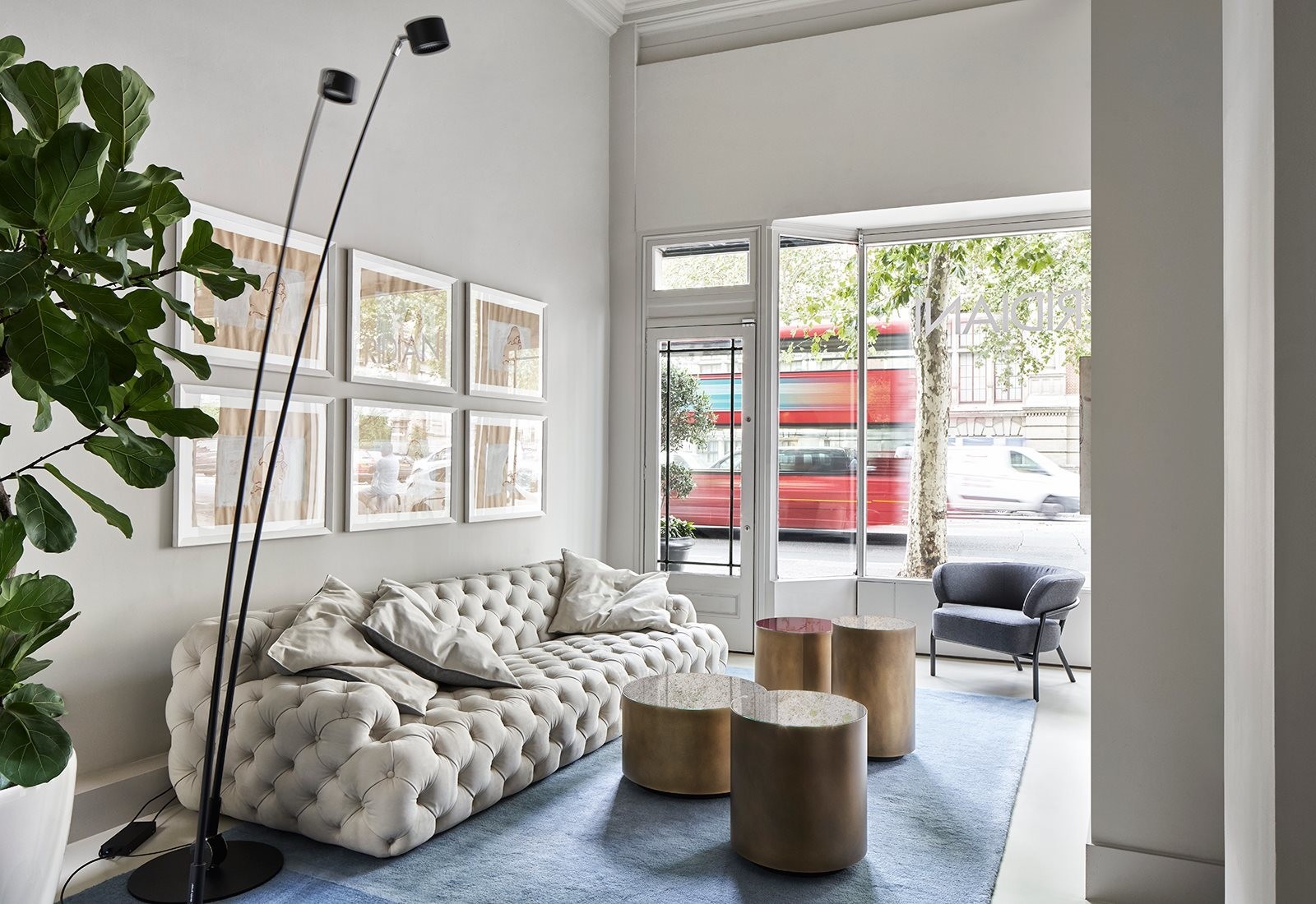 Italian Light Luxury All Pull Ins Leather Art Sofa / American Minimalist Living Room Club Hotel Velvet Sofa