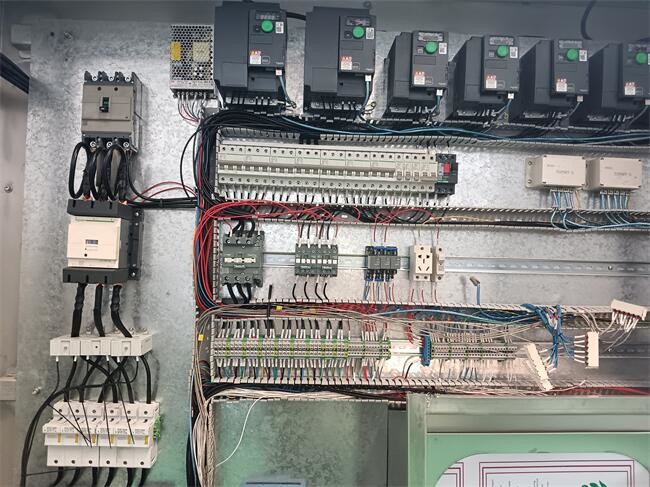 Clean Pressed Air Consumption and Pressure 0.3-0.6Mpa/35-80cbm/h Ampoule Filling Line