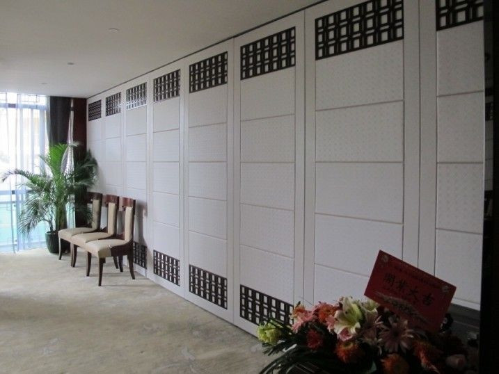 Multi Color Decorative Flexible Sliding Partition Walls / Customized Foldable Room Divider