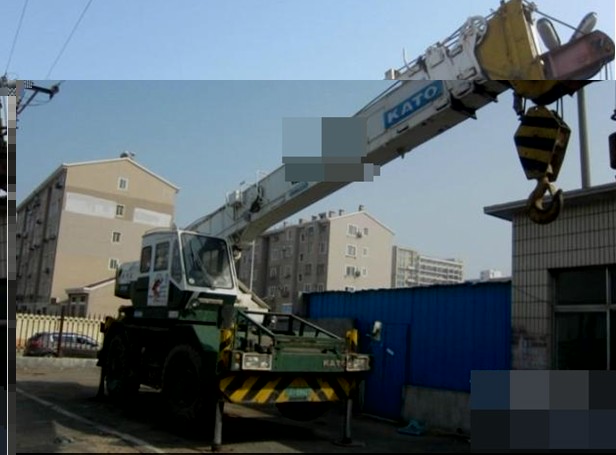 KR25H used crane original from japan, used kato rough crane 25ton, used rough terrain crane supplier