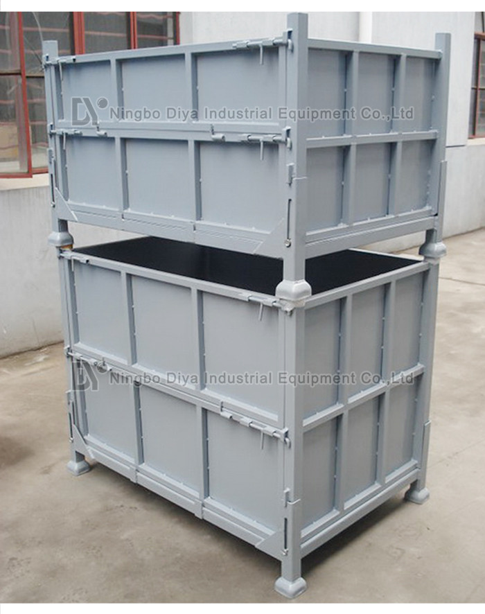 Silver Side Cover Stacking Rack System , Industrial Steel Folding Plastic Turnover Box