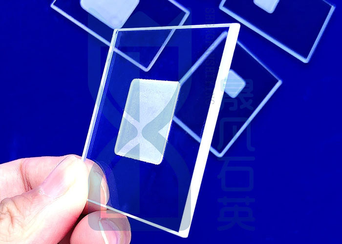 Igh Transmittance Fused Silica Substrates Custom Thickness 1750-1850℃ Melt Point Quartz Glass Plate