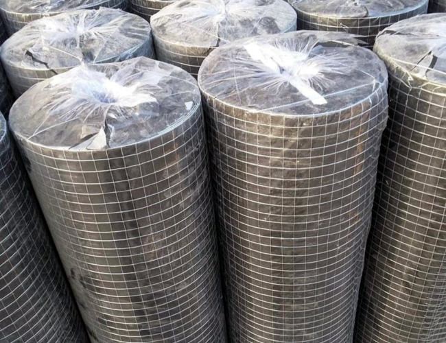Standard Heavy Duty Galvanized Steel Hardware Cloth Mesh Remarkable Strength