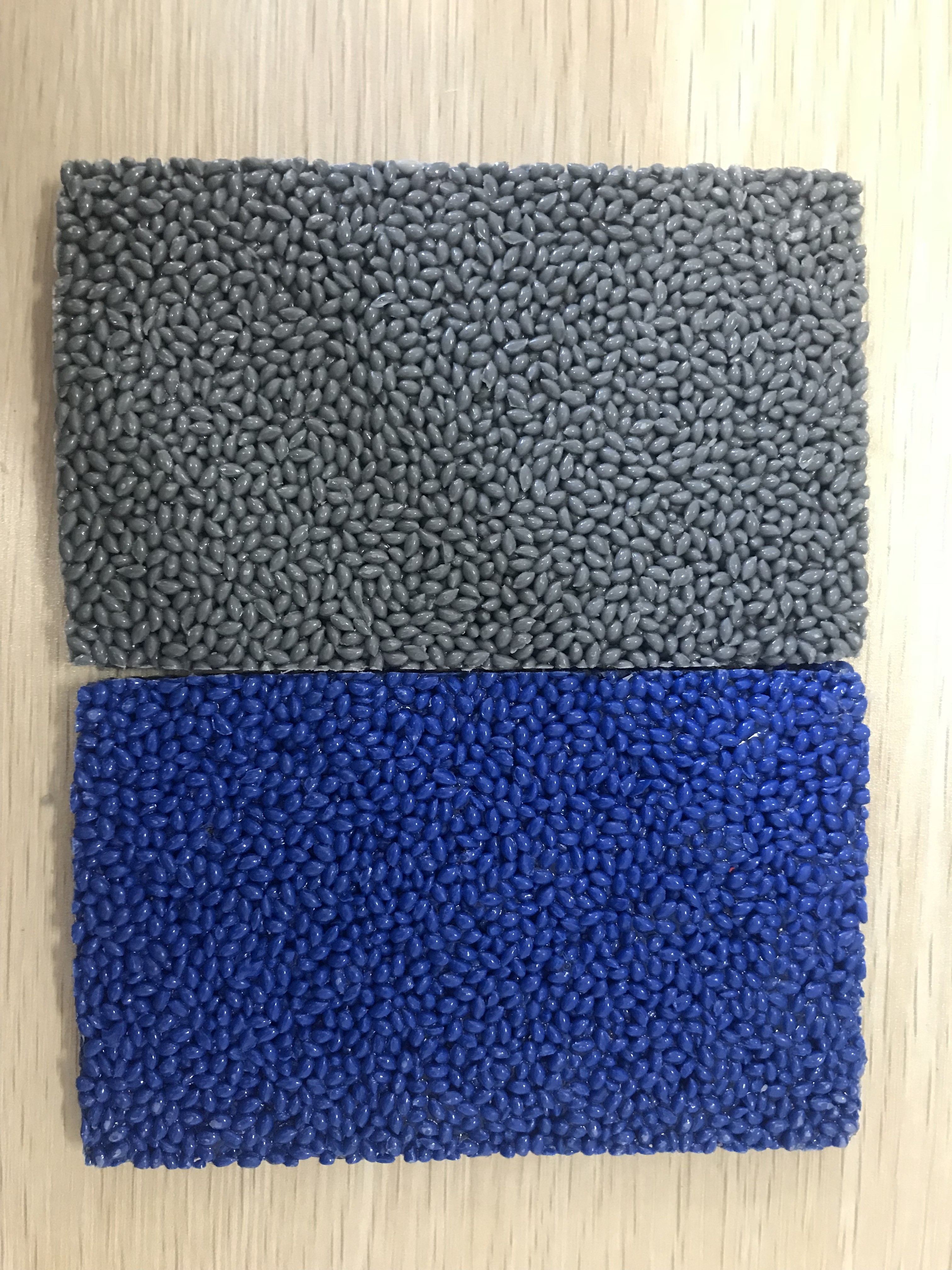 Rice Shape Anti Slip Odorless PGE Flooring Granules