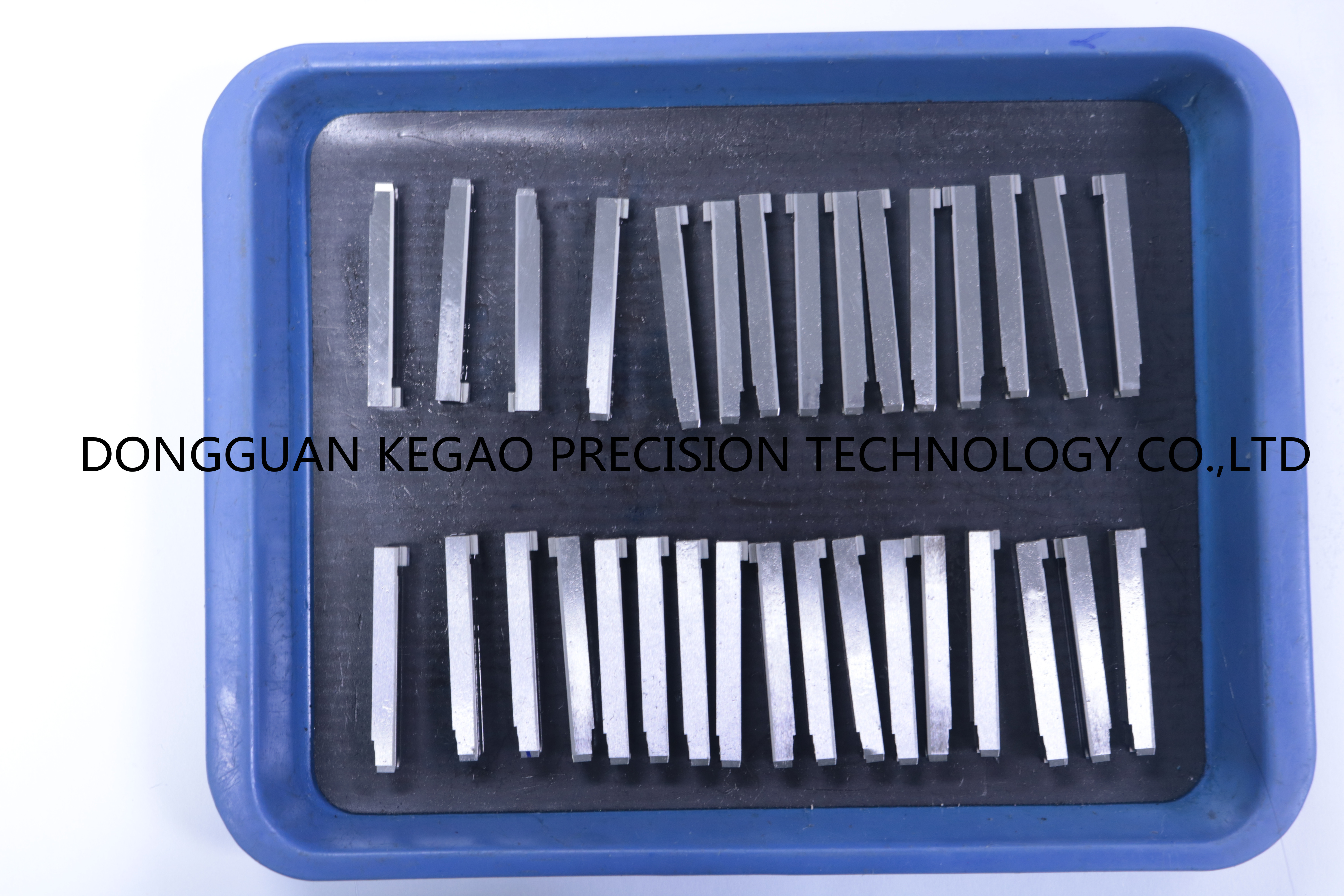 8407 Plastic Injection Machine Parts , EDM Insert Molded Parts 52HRC
