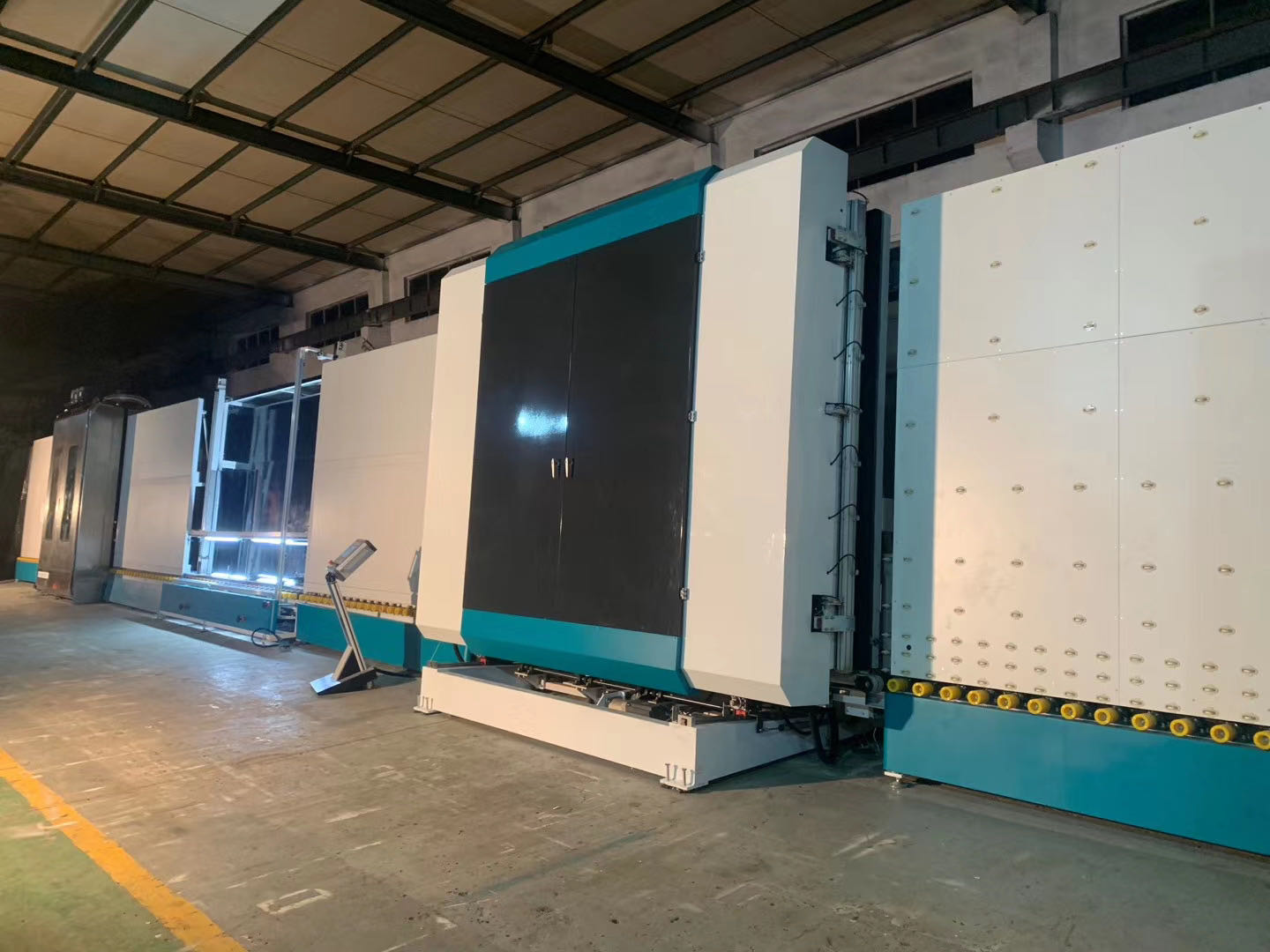 15mm Flat Insulating Glass Production Line 3 Pairs Washing Brushes