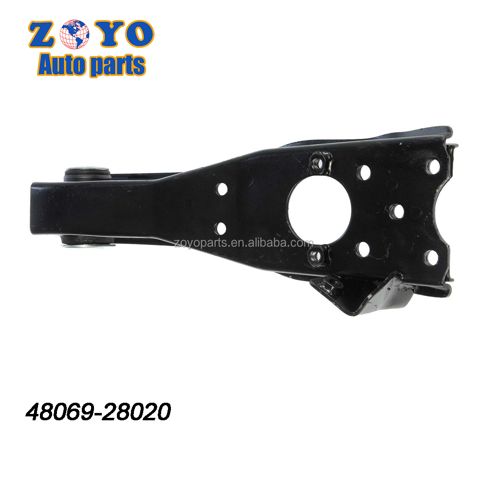 48068-28020 521-620 Auto Spare Parts Right Suspension Control Arm for Toyota Van 1984-1985