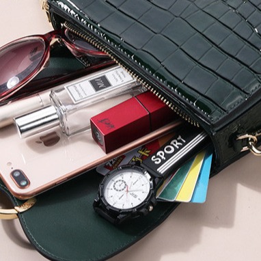 Women Crocodile Crossbady Bags Ladies Saddle Bag Pures With Wide Shoulder Strap