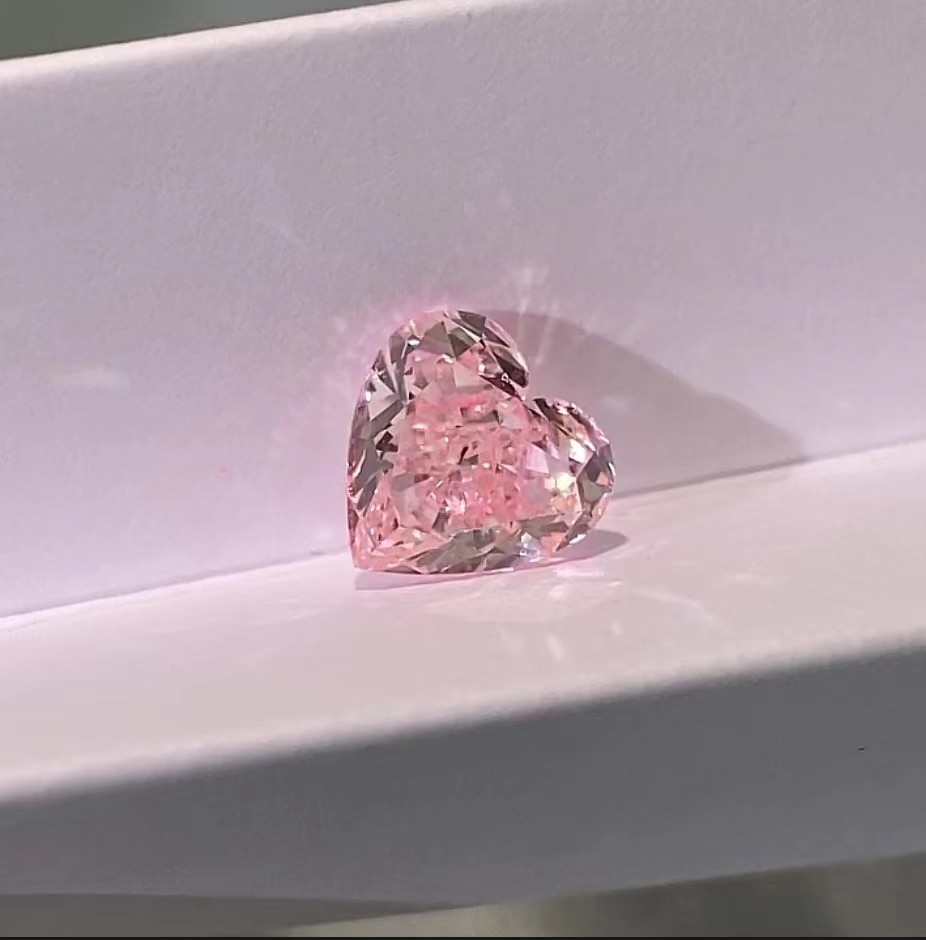 Synthetic CVD Lab Grown Pink Diamonds Heart Shape 2.5ct-3.0ct