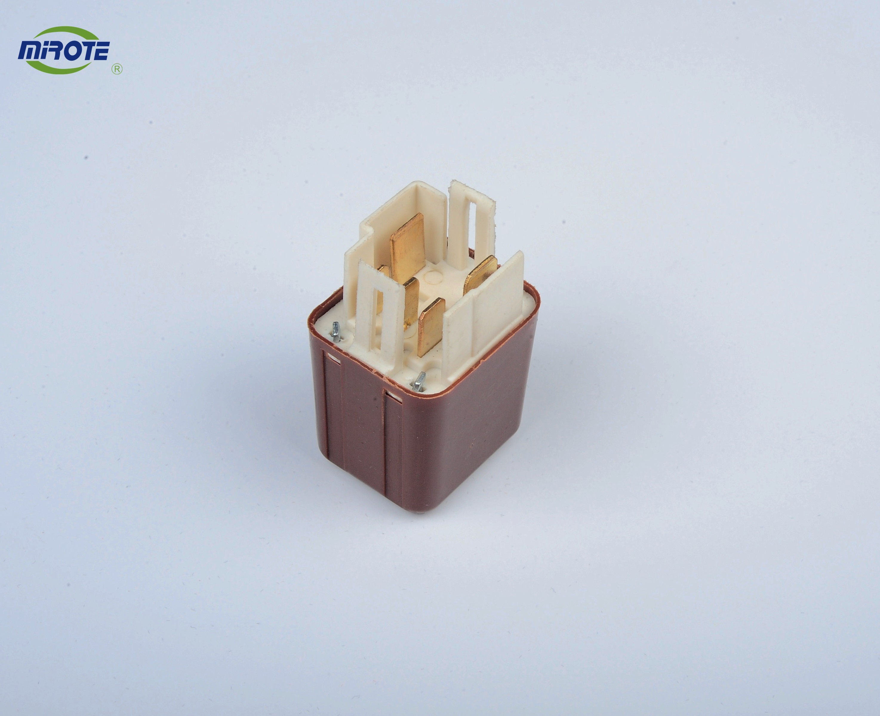 High Power Toyota 12v 40 Amp 4 Pin Relay , Automotive Electrical Relay No Sealed 90987-04002 056700-6780 85913-30020