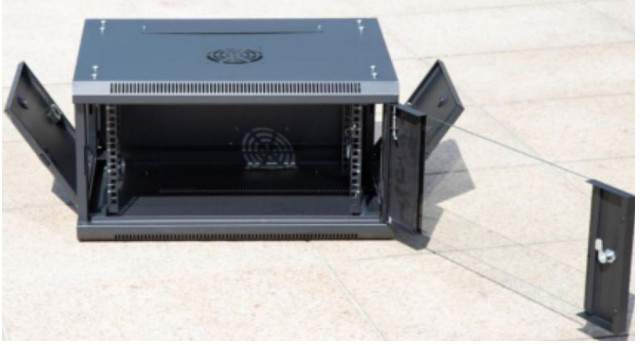 Single Section 4U Server Rack Cabinet Reinforced Wall Mount With Fan