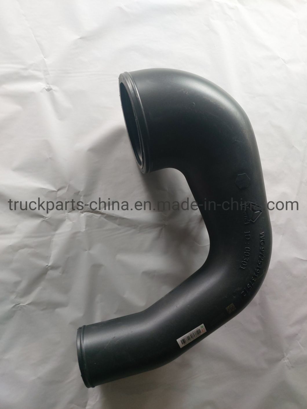 Sinotruk HOWO Truck Parts Air Intake Pipe Wg9725191375