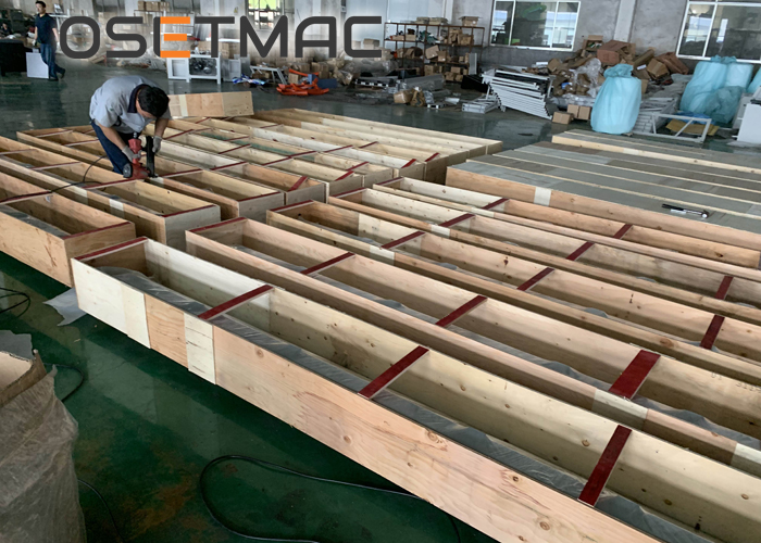 4000RPM Main Saw Blade Speed Wood Panel Sliding Table Saw MJ6116 for Furniture Making