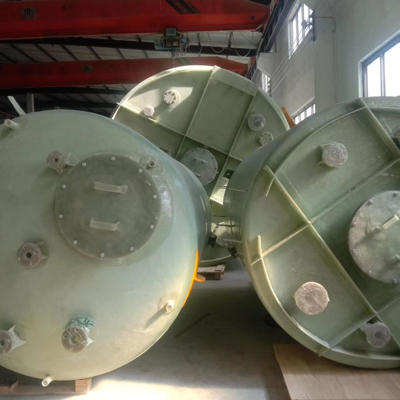 Filament Winding Cylindrical FRP Chemical Tank Vertical 18000 Gallon