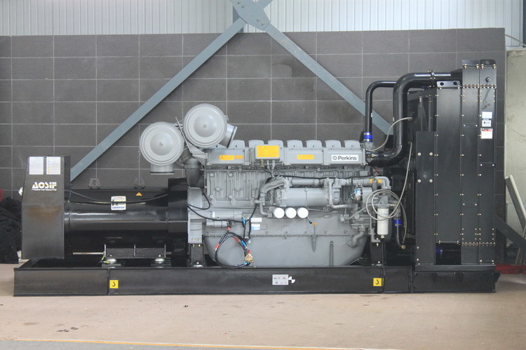Silent Perkins 1000kva Diesel Generator Set 400V 800kw 1000 Kw