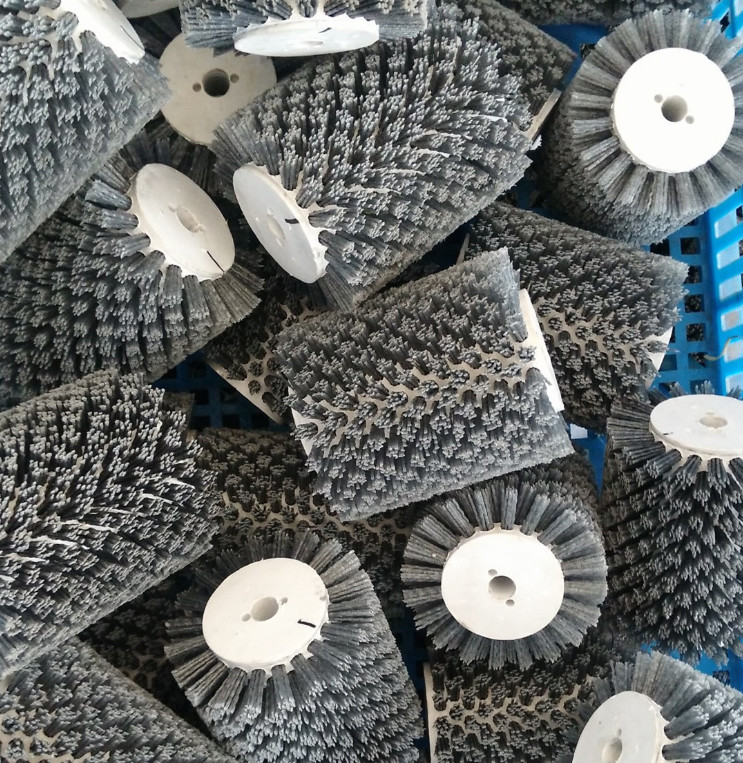 PP Core Brush Roller Cleaning With Abrasive Nylon Wire For Dust Removal